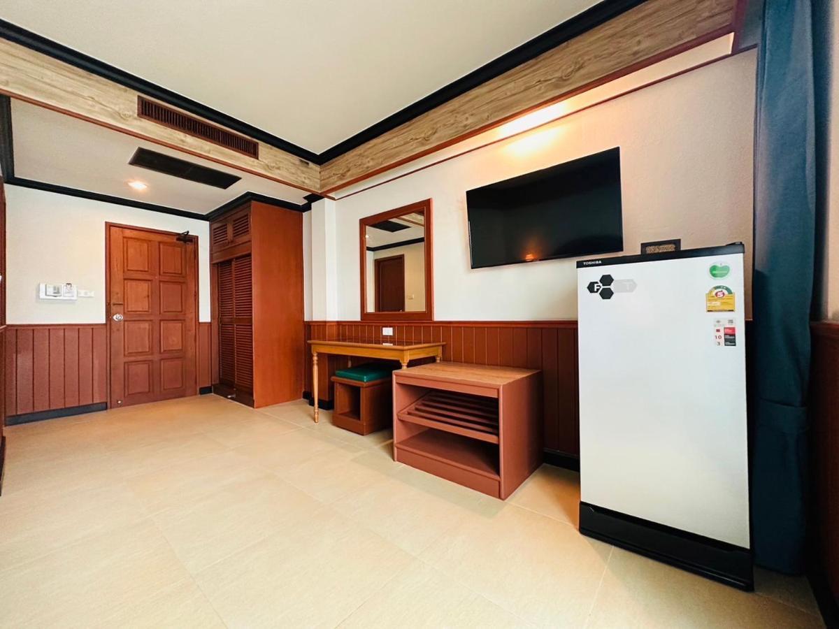 Sawasdee Apartment Patong Exterior photo